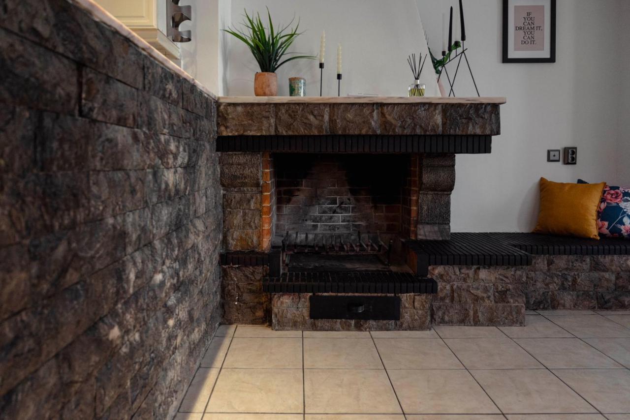 Spacious 2Bd Apartment Next To Athens Archeological Museum Εξωτερικό φωτογραφία