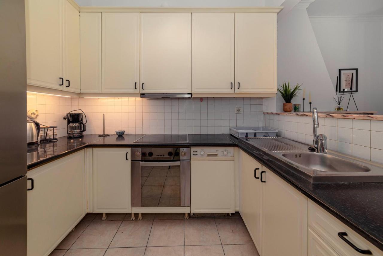 Spacious 2Bd Apartment Next To Athens Archeological Museum Εξωτερικό φωτογραφία
